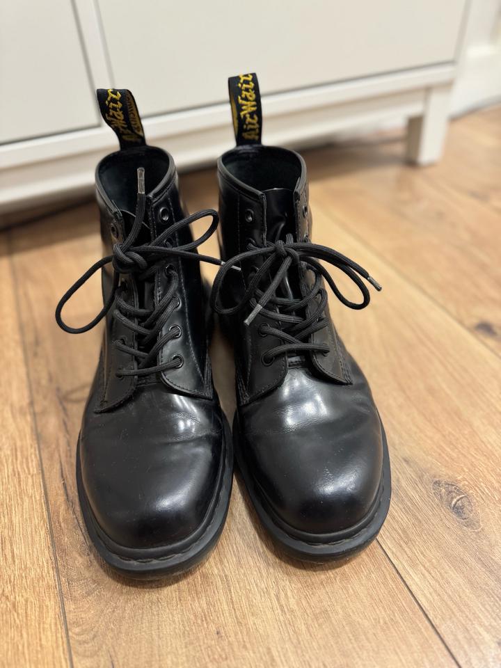 Dr. Martens