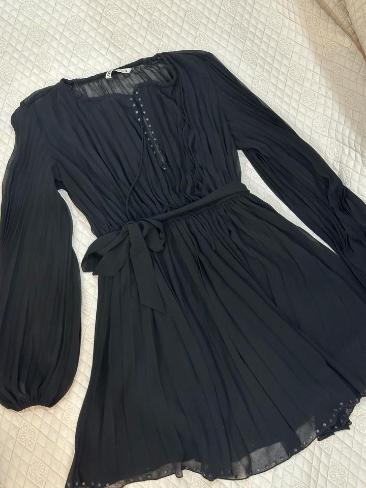 Платье Zara