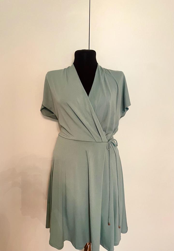 Платье H&M / со скидкой 7000