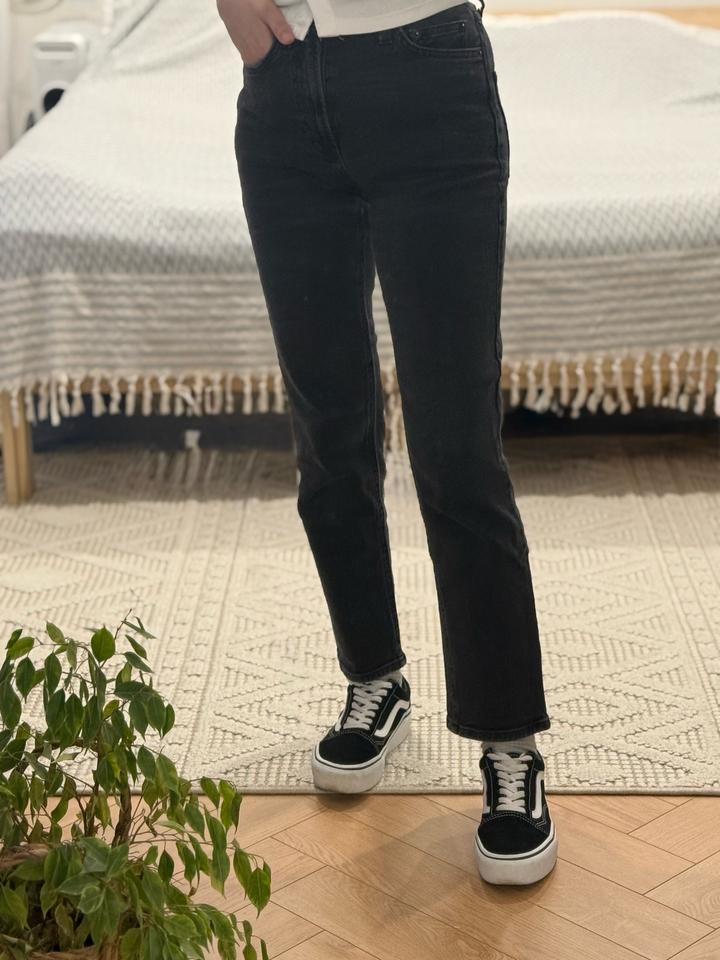 Джинсы Zara