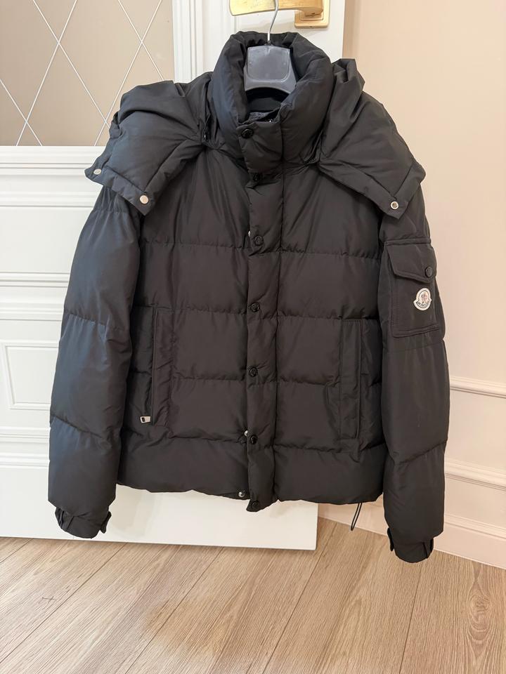 Moncler