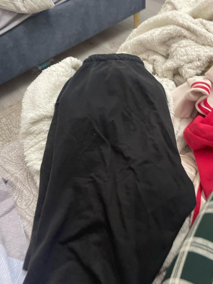 GLO jeans