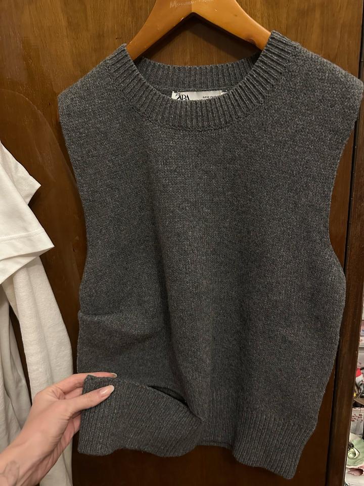 Жилет ZARA