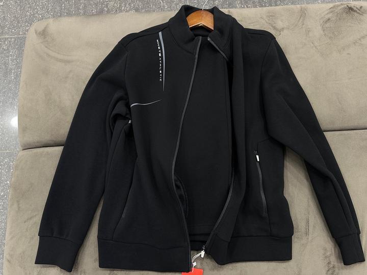 Sport Fashion Мужской спортивный костюм