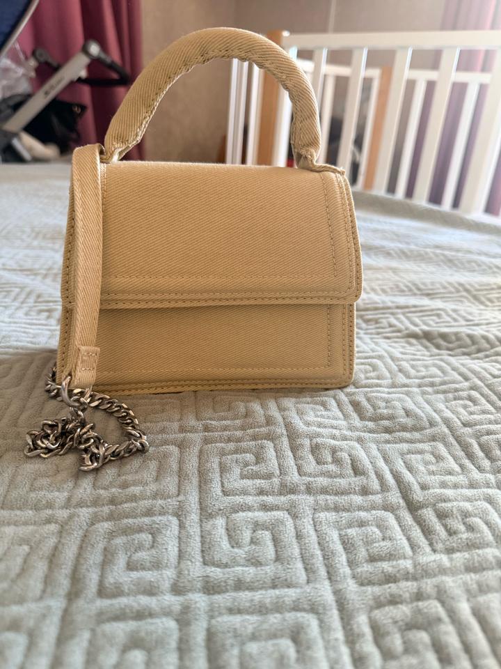 Сумочка Zara