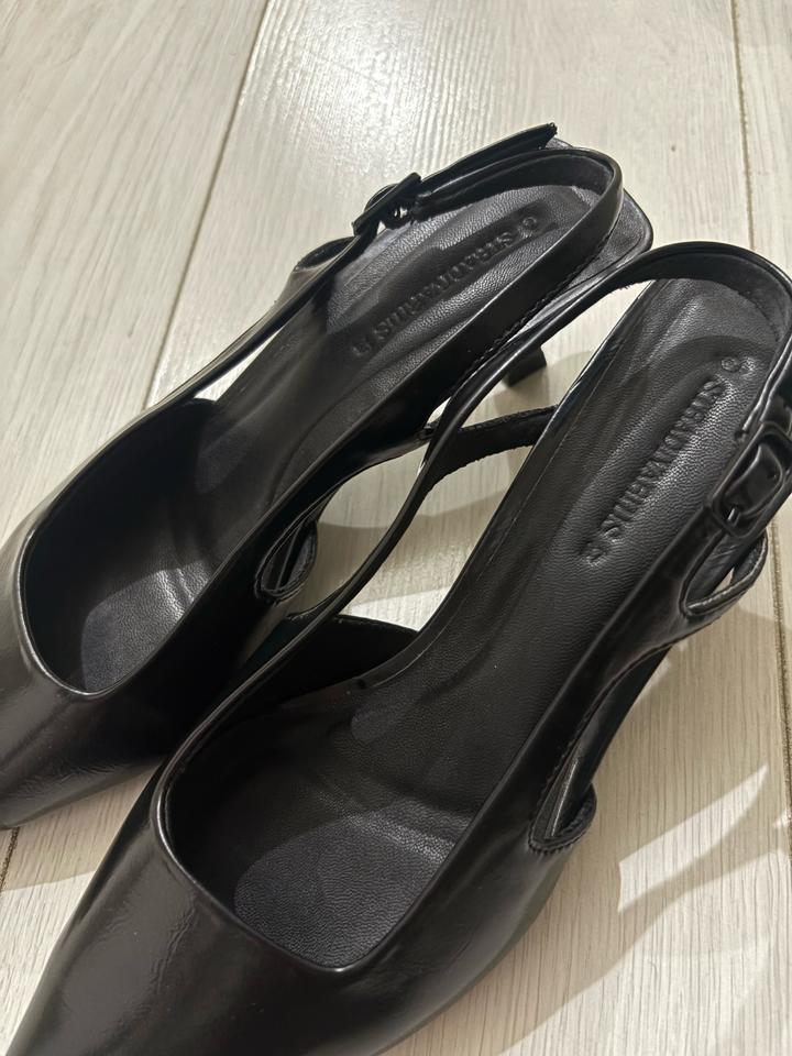 Туфли Stradivarius