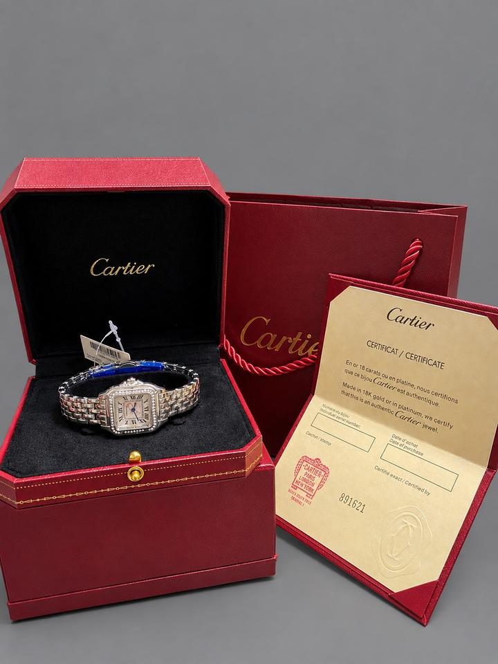 Женские часы Cartier