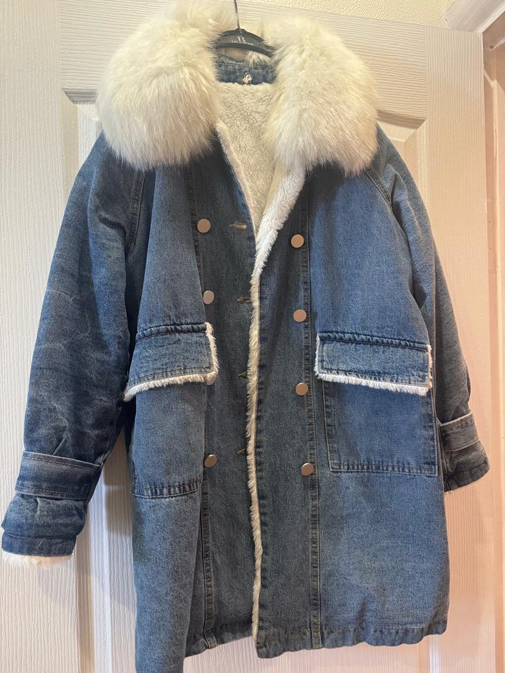 Нет бренда