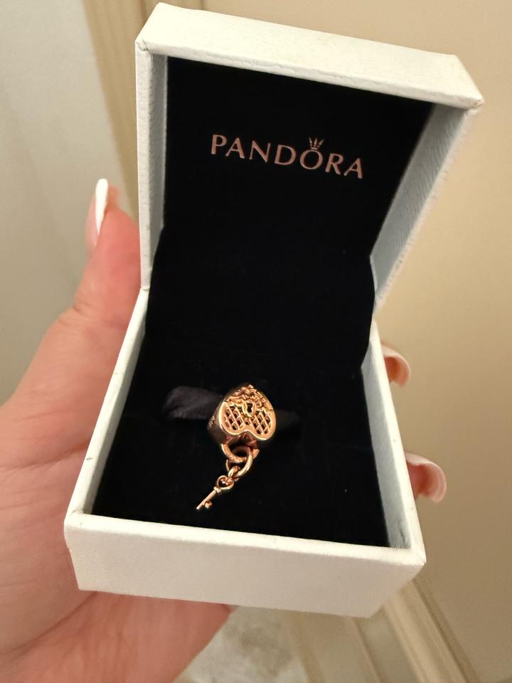 Pandora