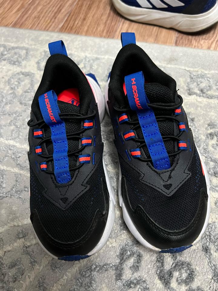 Кроссовки Under Armour