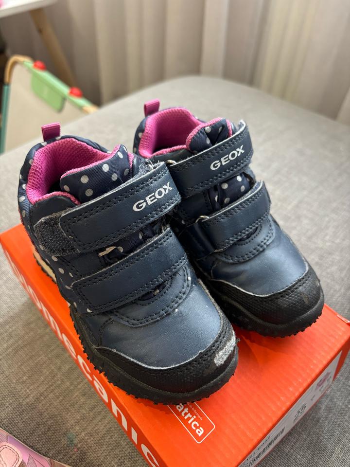 Кроссовки GEOX