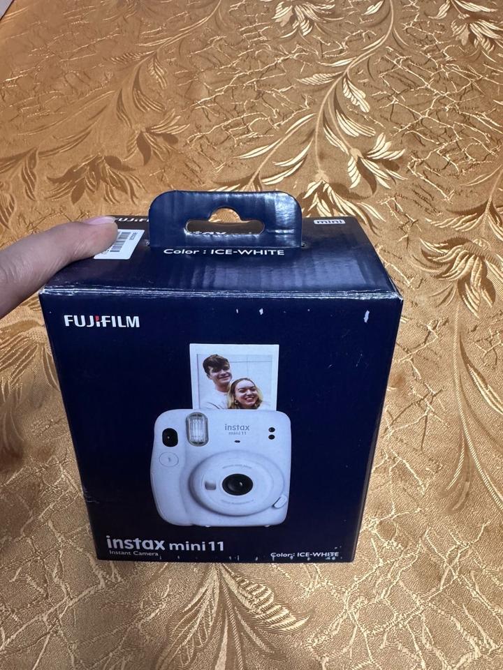 Instax
