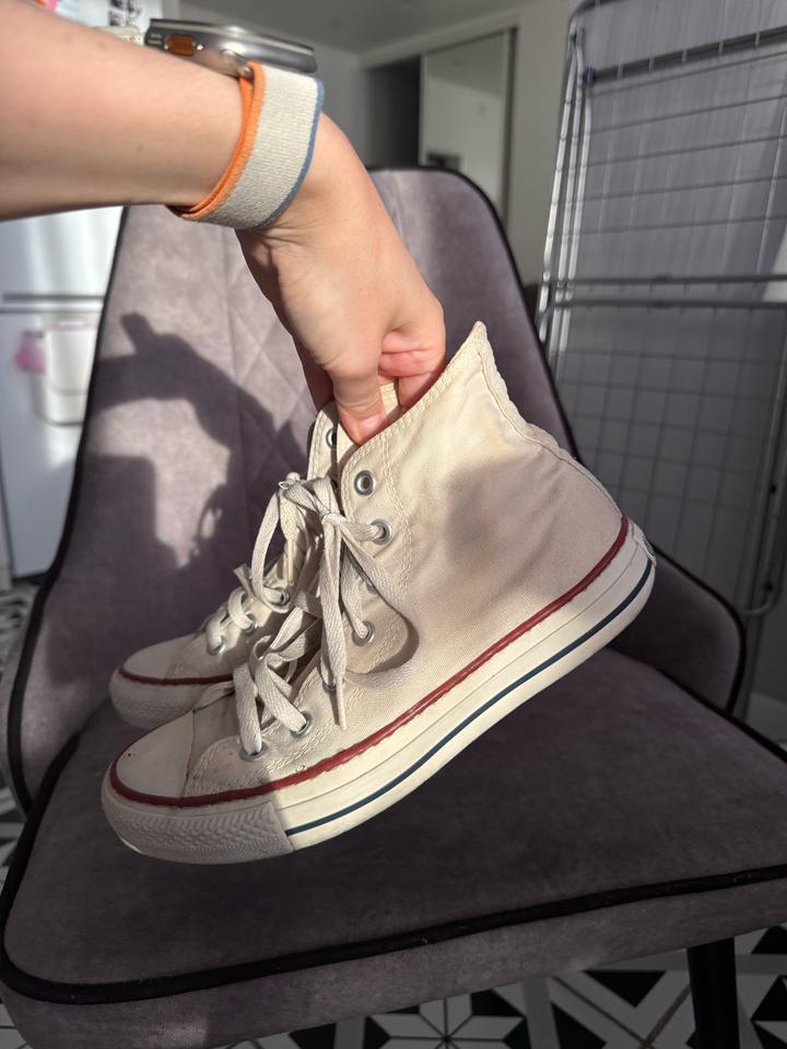 Converse