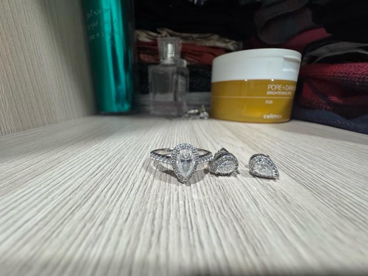 Нет бренда