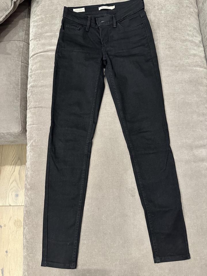 Levi's