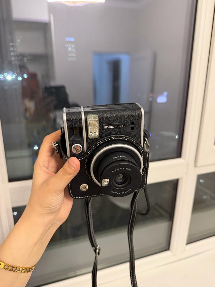 Instax
