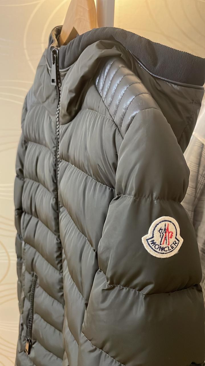Moncler