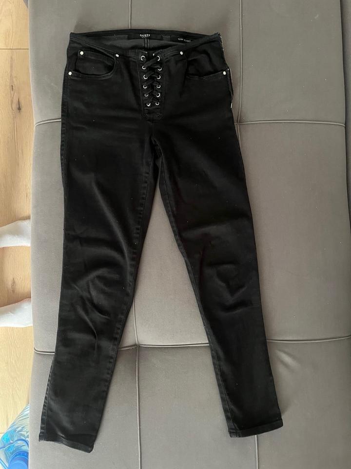 Джинсы Guess со шнуровкой