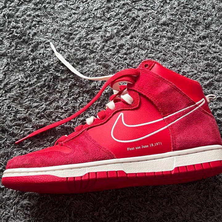 Nike