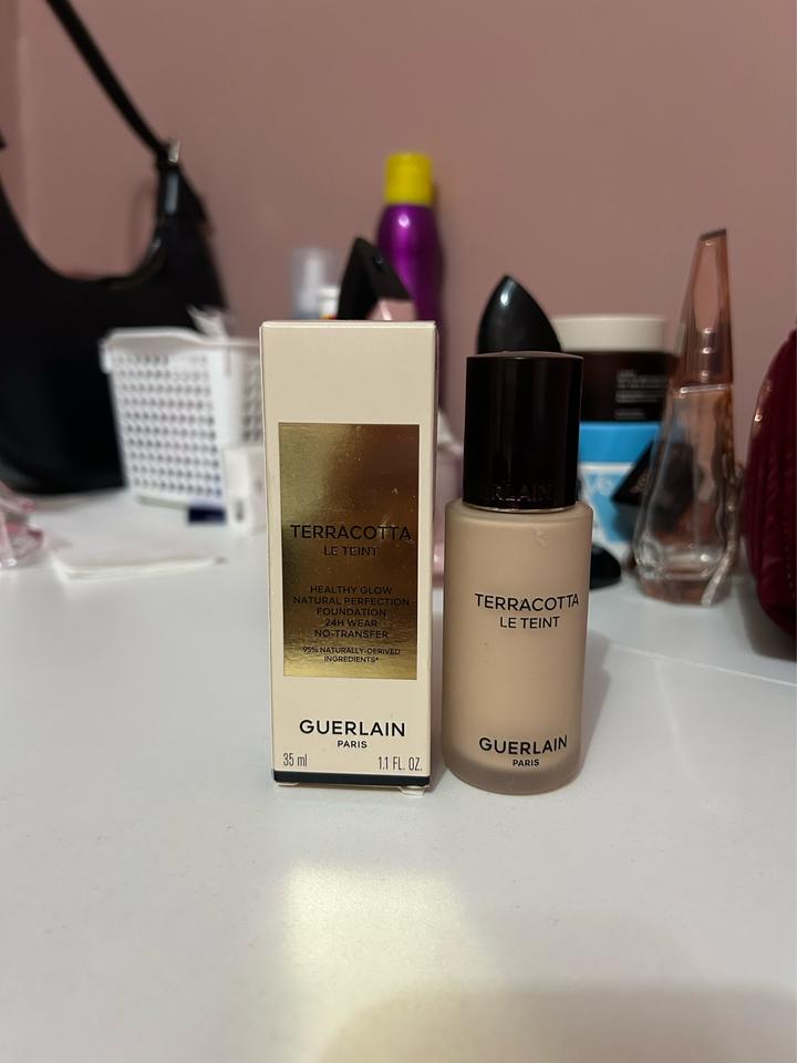 Тональный крем Guerlain Terracotta Le Teint