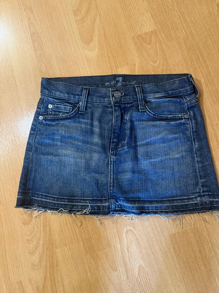 7 For All Mankind