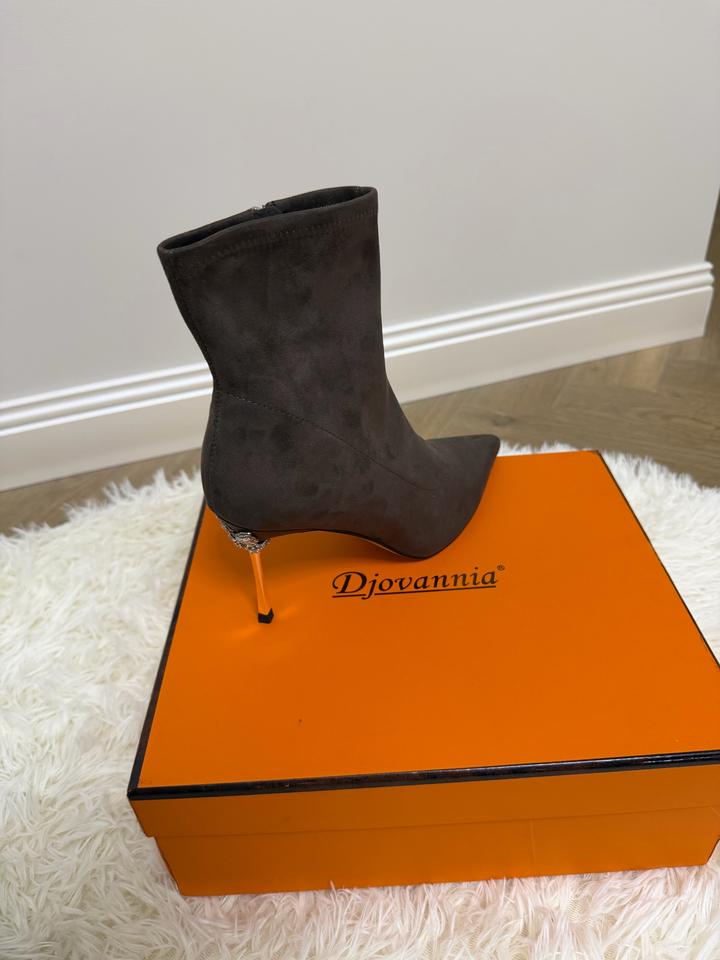 Djovannia