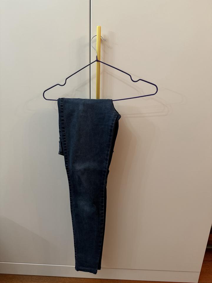 джинсы Wrangler 24 размер это S