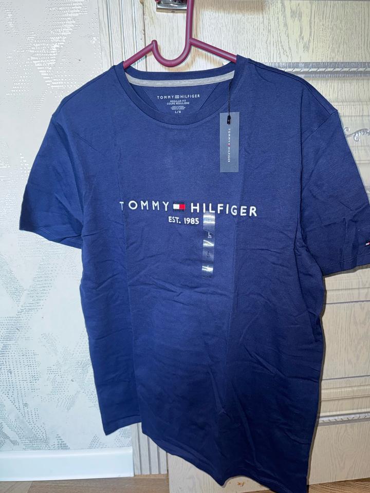 Tommy Hilfiger