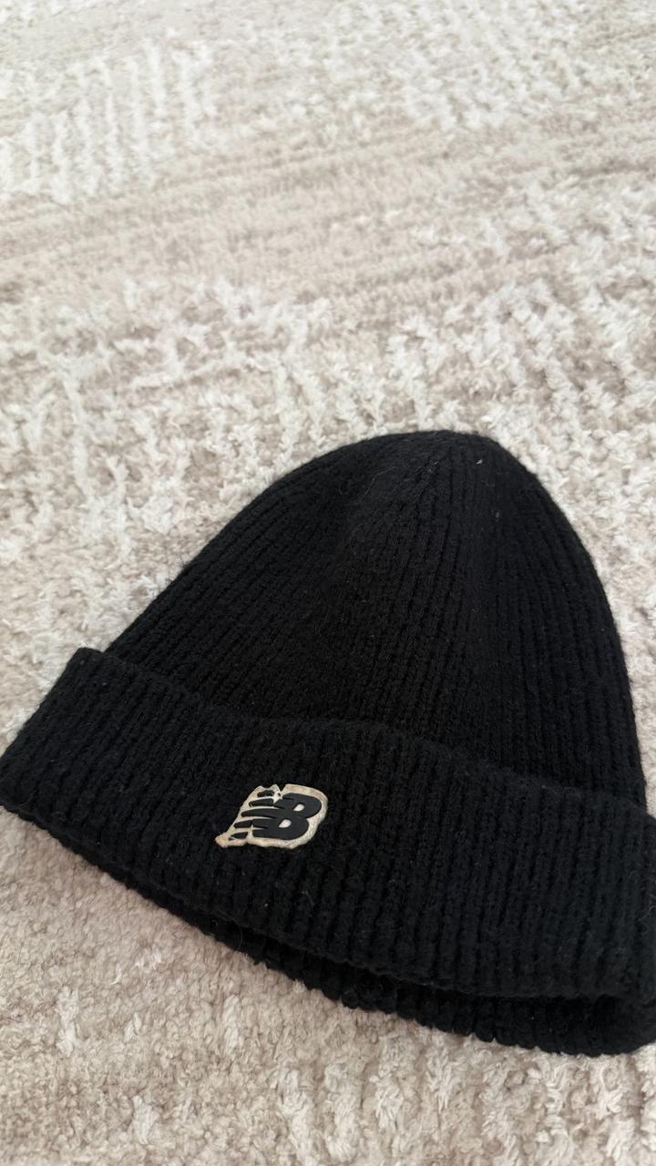 Шапка New balance