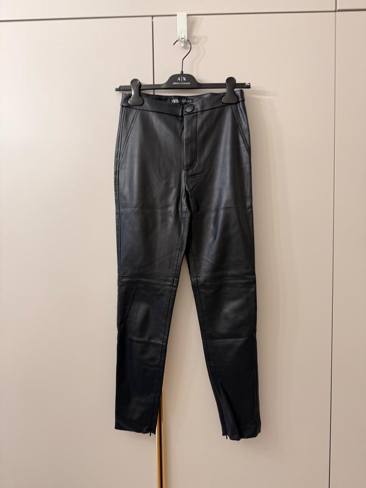 Брюки ZARA из экокожи