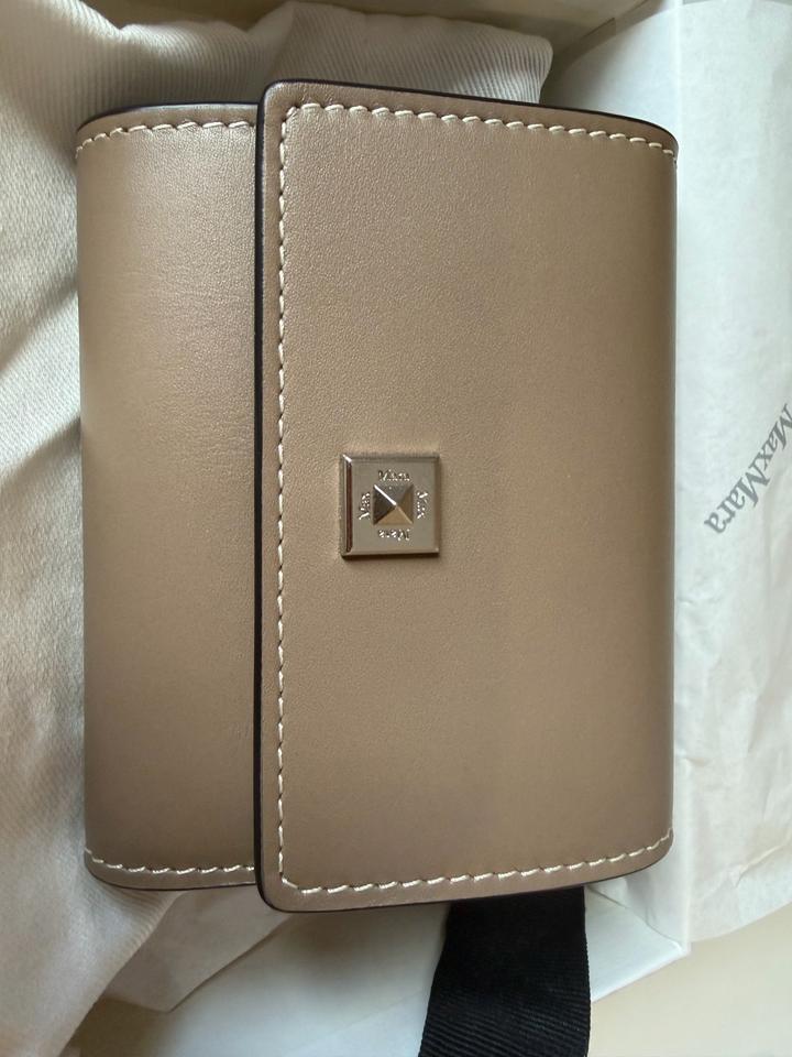 Max Mara