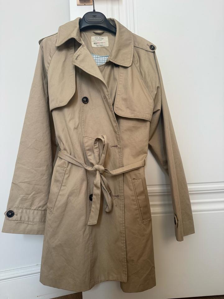 Тренч Zara