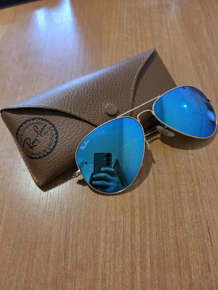 Ray-Ban