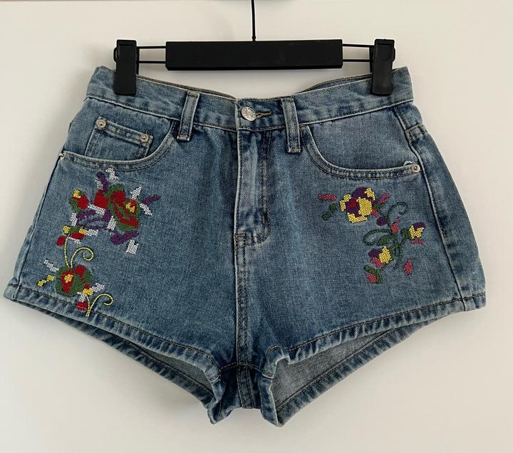 Levi's