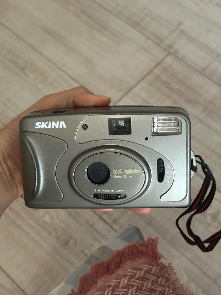 Пленочный фотоаппарат Skina SK-666
