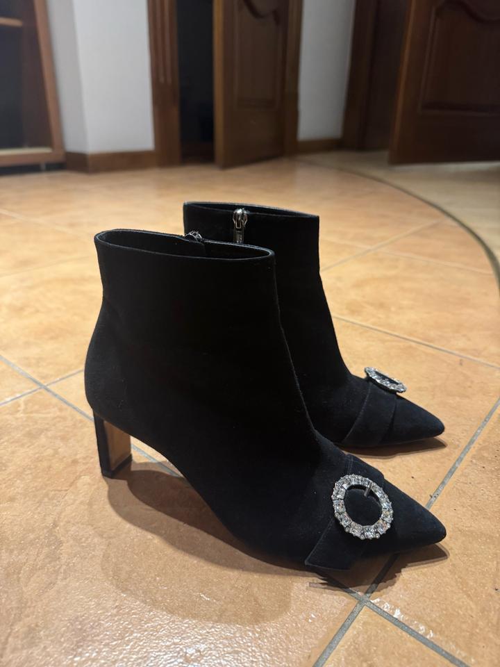 Jimmy Choo