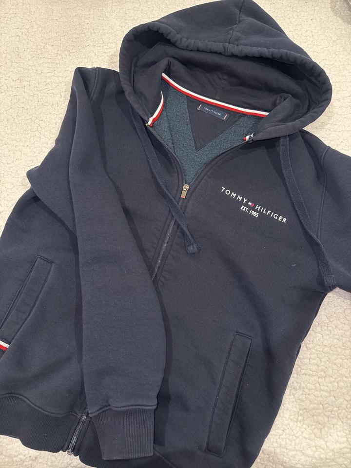 Толстовка Tommy Hilfiger