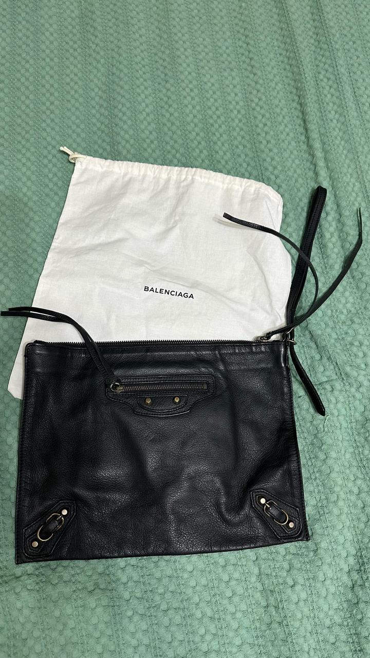 Клатч Balenciaga