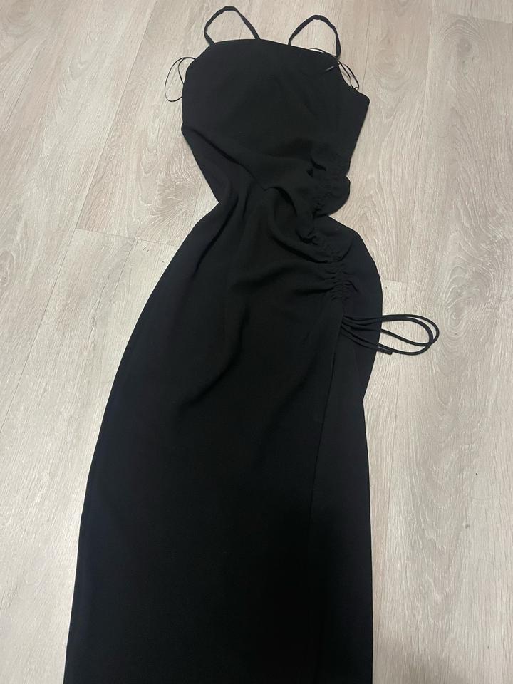 Платье ZARA с разрезом