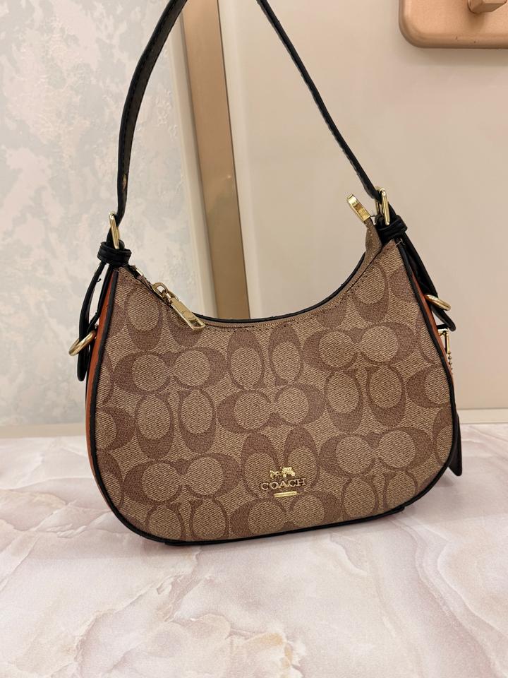 Сумка багет Coach