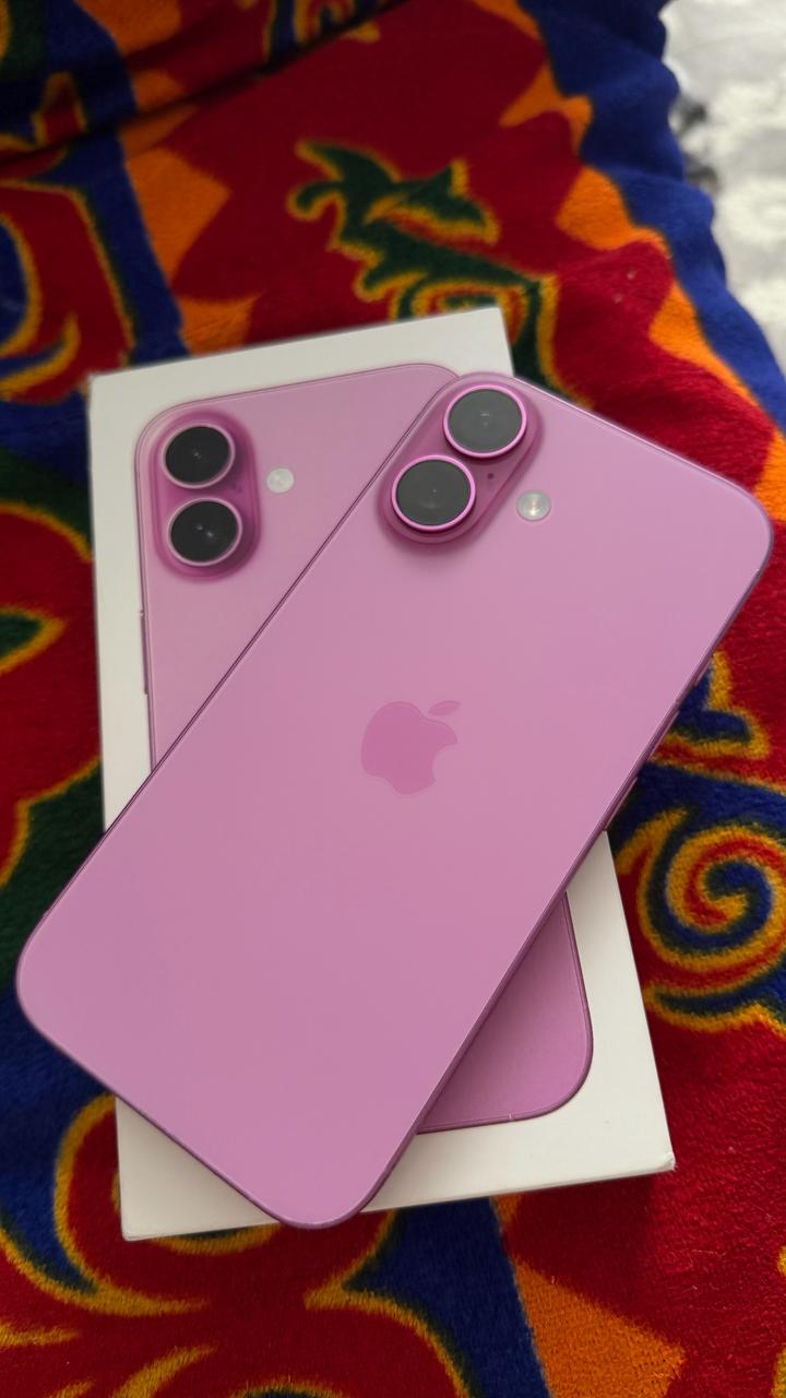 Apple Айфон 16