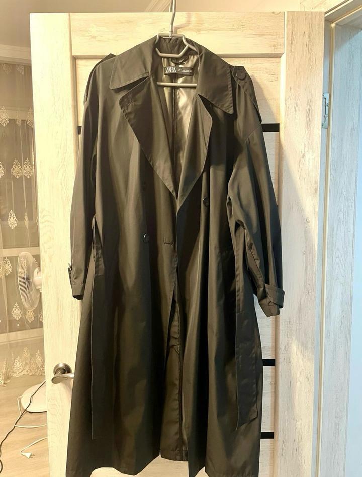 Zara Черный плащь-тренч  Зара
