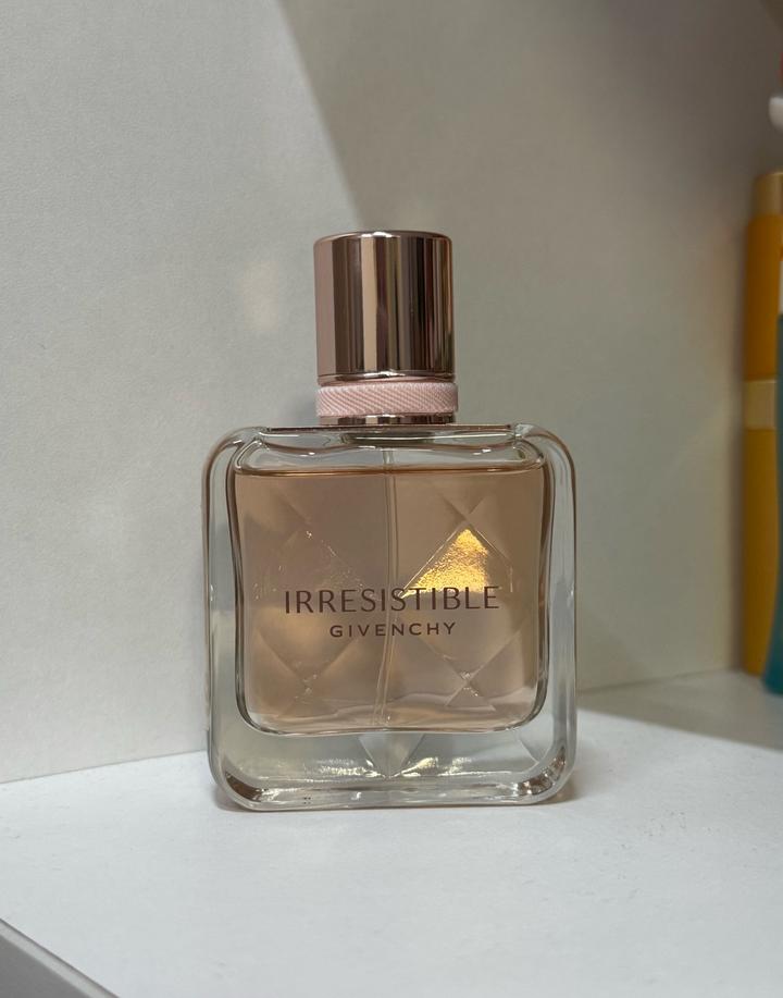 Парфюмерная вода Givenchy Irresistible