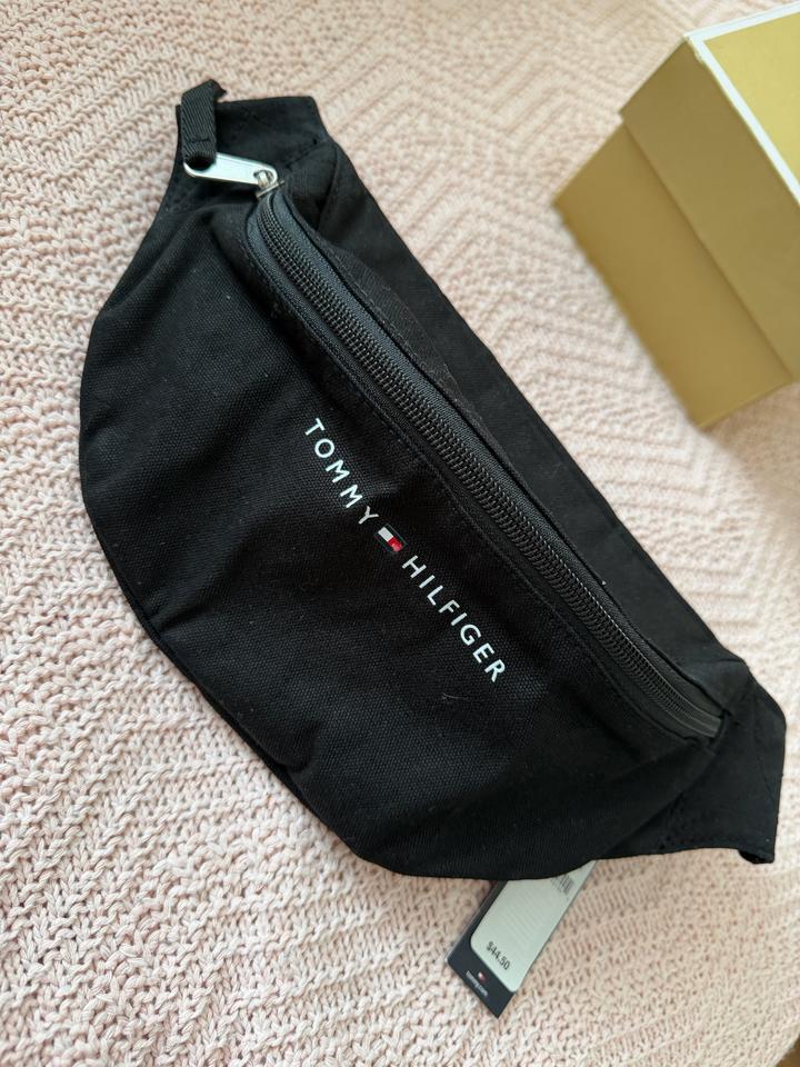Сумка бананка Tommy Hilfiger