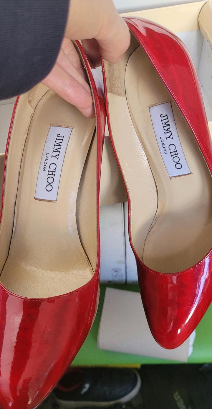 Jimmy Choo