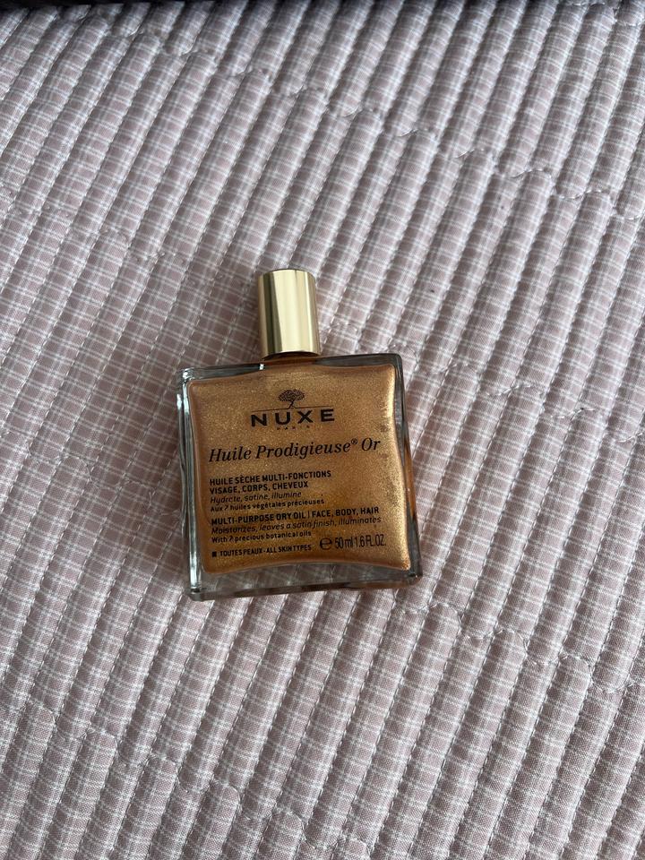 NUXE