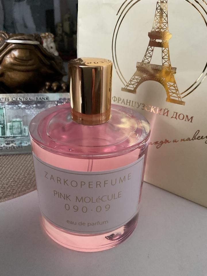 Zarkoperfume PINK MOLECULE 090.09 (Eau de Parfum)