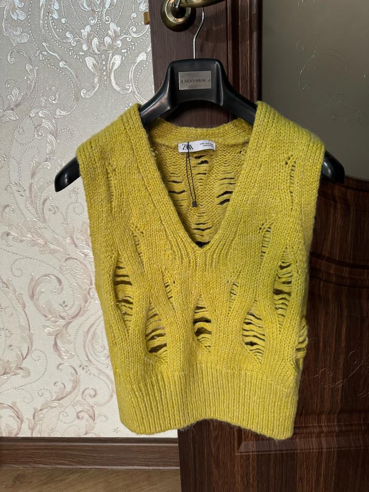 Жилет zara