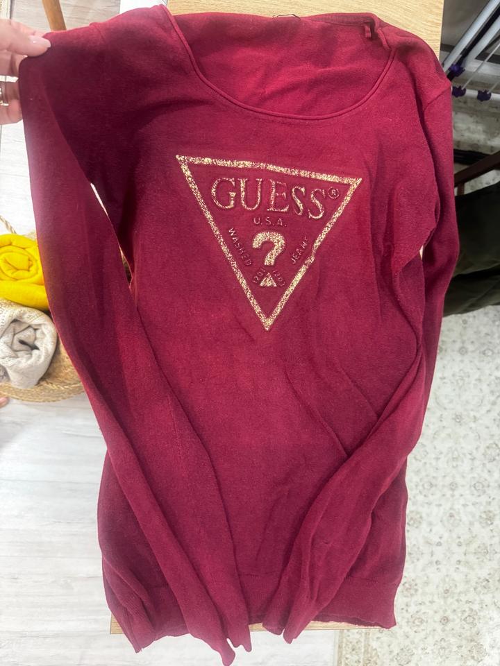 Джемпер GUESS