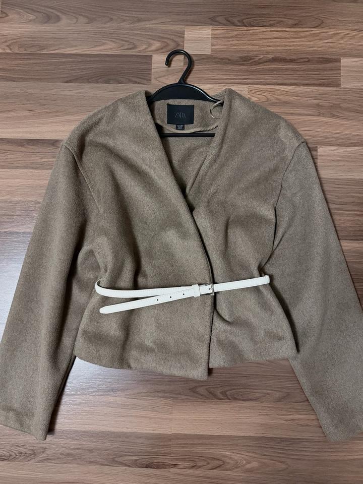 Кардиган Zara с ремешком